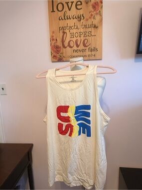 Fabletics White Active Tank Top with Black Print